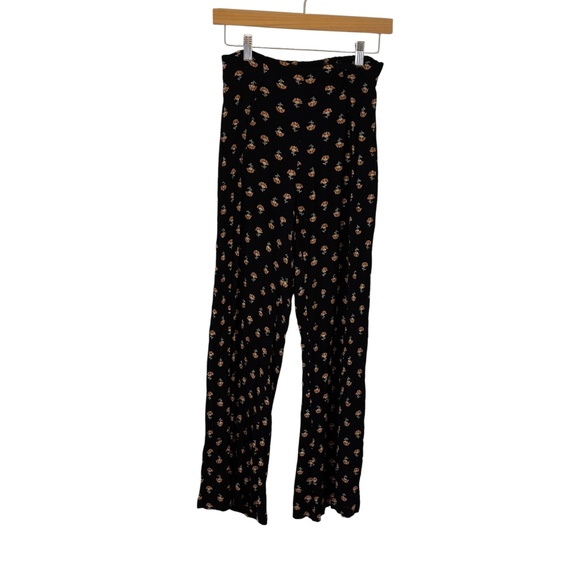 Billabong Black Floral Wide-Leg Split Pants Size Large Floral pattern - Picture 1 of 13